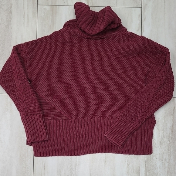 𝅺RACHEL Ashwell red knit turtleneck sweater - cropped fit - Size XL - Picture 3 of 3